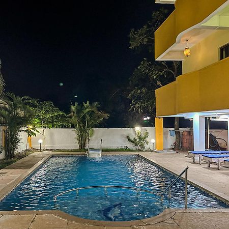 Hotel La Costa Residency à Anjuna Extérieur photo