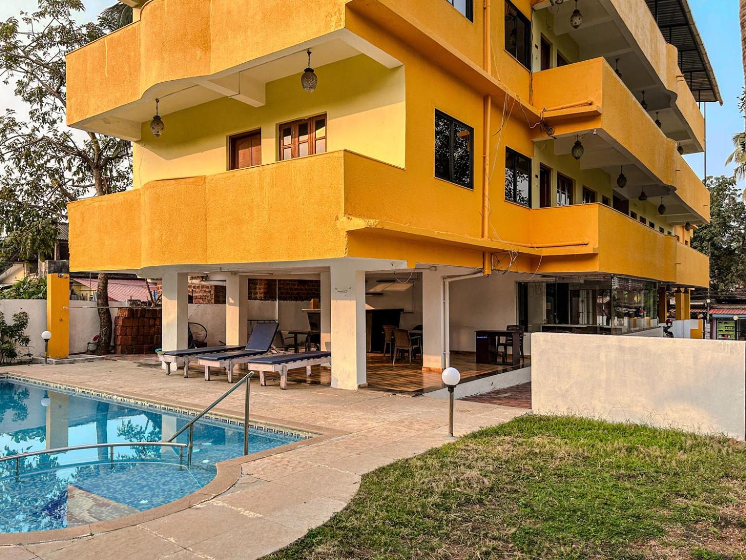 Hotel La Costa Residency à Anjuna Extérieur photo