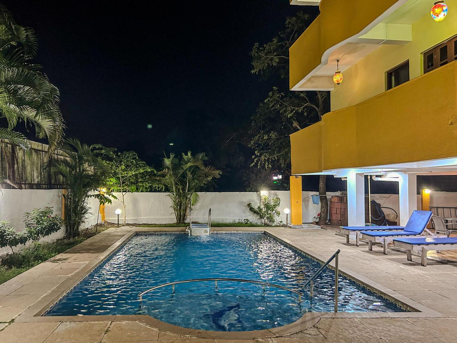Hotel La Costa Residency à Anjuna Extérieur photo