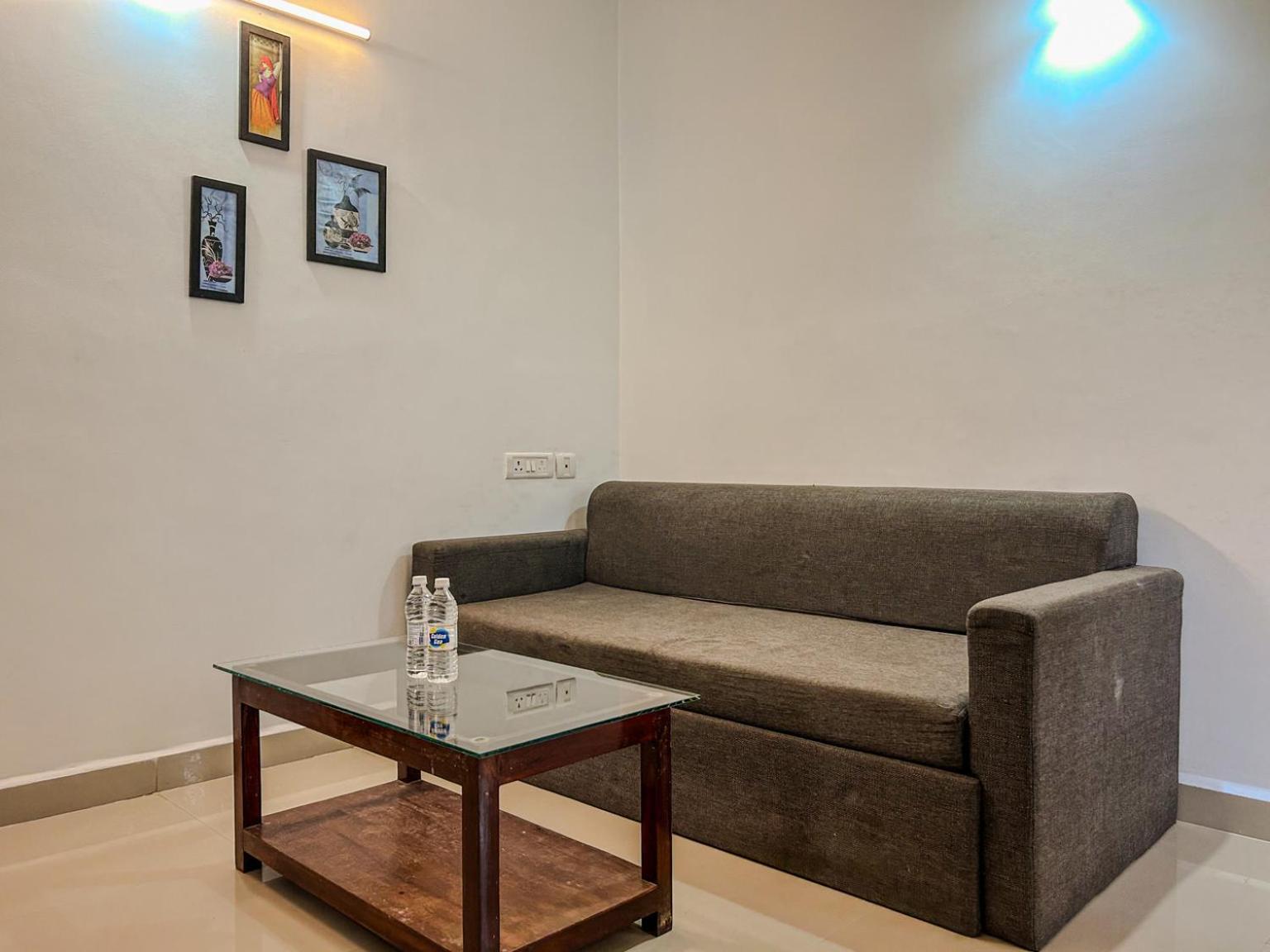 Hotel La Costa Residency à Anjuna Extérieur photo