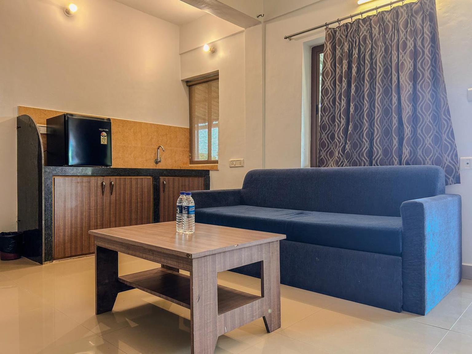 Hotel La Costa Residency à Anjuna Extérieur photo